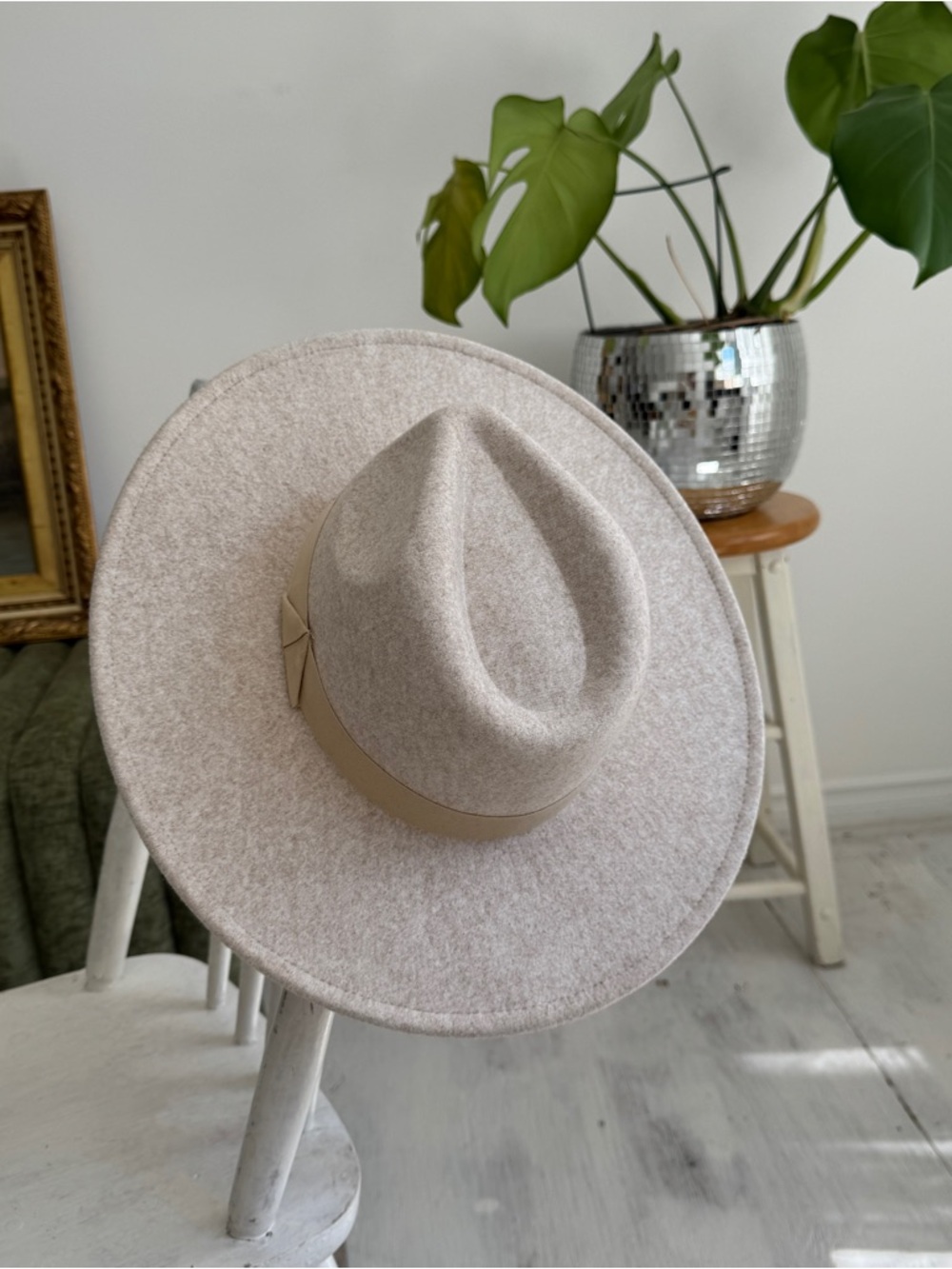 Oatmeal Felt Boater Hat | Desert Muse Festival Style